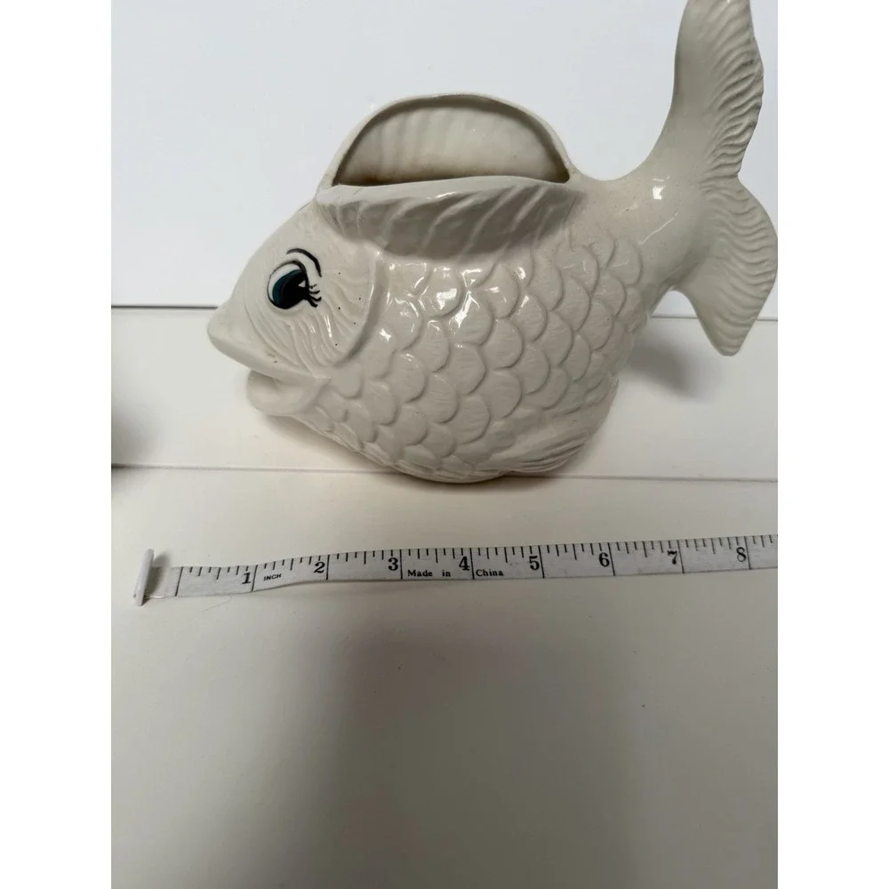 Vintage Ceramic White Fish Planter Pair Graduated Sizes MCM Koi Anthropomorphic - Picture 8 of 12